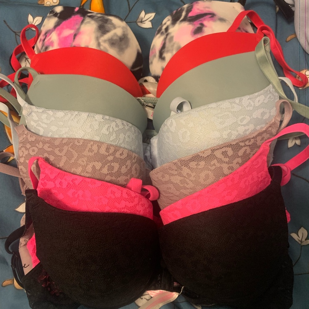 7 pink bras 34b